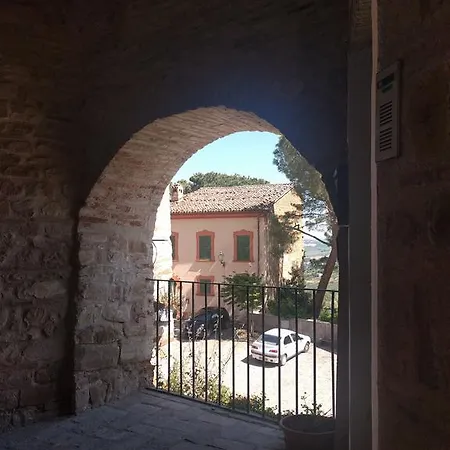 Casa Ghibellina * Castelbellino